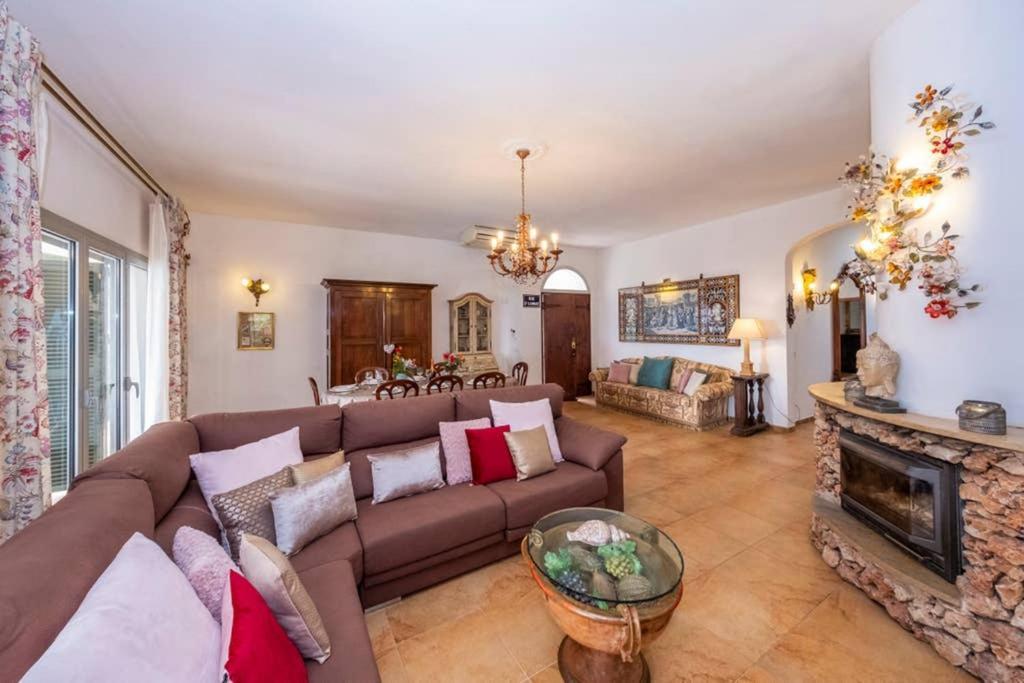 Villa Luxury Бинибека Экстерьер фото